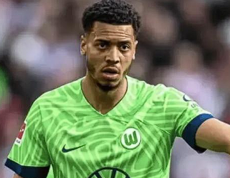 多特续约恩梅查：锁定核心，抵御英超豪门挖角