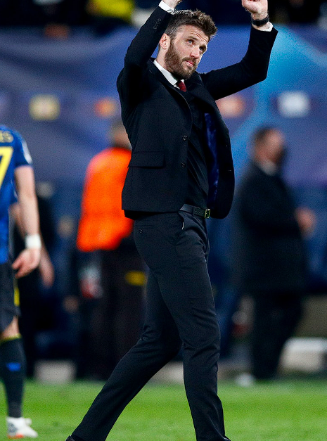 曼联赛前发布会:卡里克谈欧冠资格、球场重建与足球瞬变性